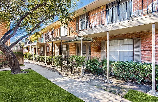 1st image of 3659 Parkridge Dr #111