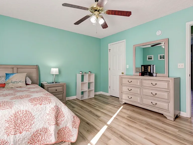 102 Fresca Ct — Photo 19