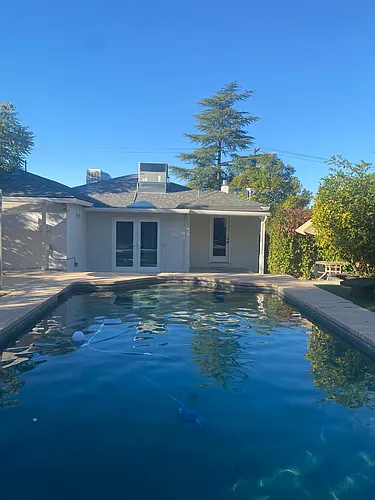 2055 Gold St Photo 1