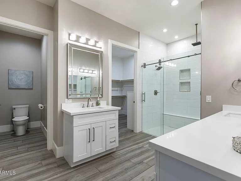 2252 E South Mountain Ave — Photo 23