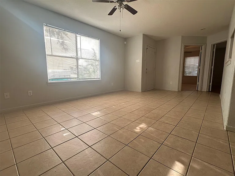 5434 Cherie Crest Ct — Photo 7