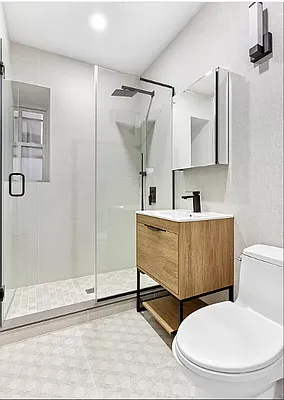 Rented by REAL New York | media 4