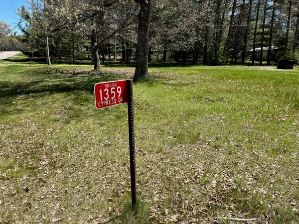 1359 Cypress Dr, Friendship, WI 53934