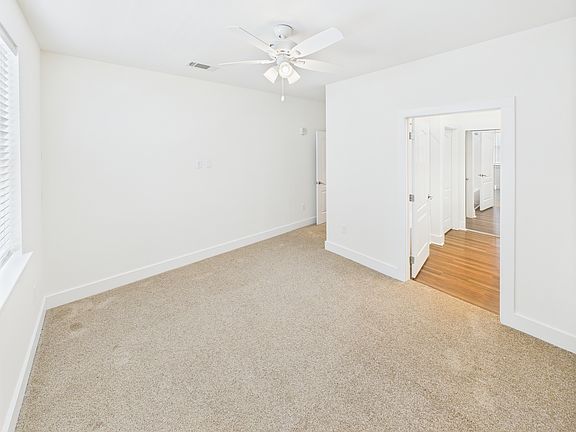 3rd image of 941 Champion Way #23-201