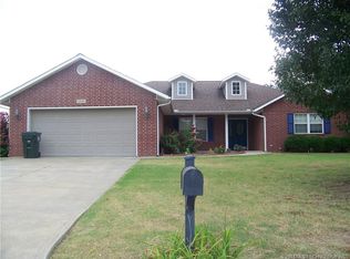 1016 Turner Dr, Muskogee, OK 74403