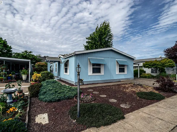 3700 Babcock Ln Space 79, Eugene, OR 97401