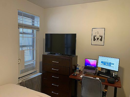 5th image of 122 Orchard St #12B
