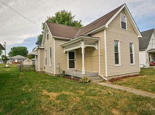 208 County Line St, College Corner, OH 45003