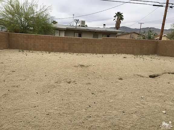 5th image of 66102 Cahuilla Ave