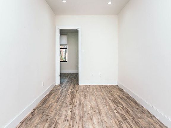 1713_Himrod_Unit2L-3