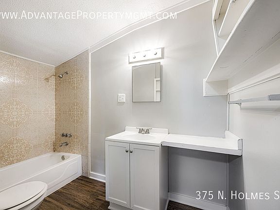 5th image of 375 N Holmes St