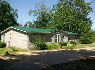 9796 E Worland Rd, Bruceville, IN 47516