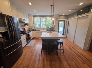 86 Main St, Monson, MA 01057