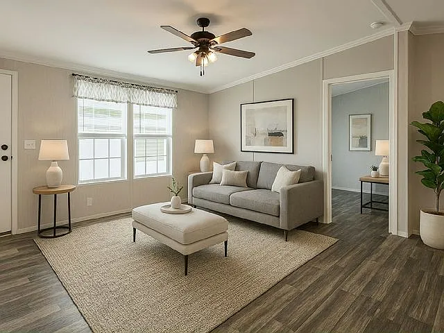 3 bed, 2.0 bath, 960 sqft, $1,700 — Photo 3