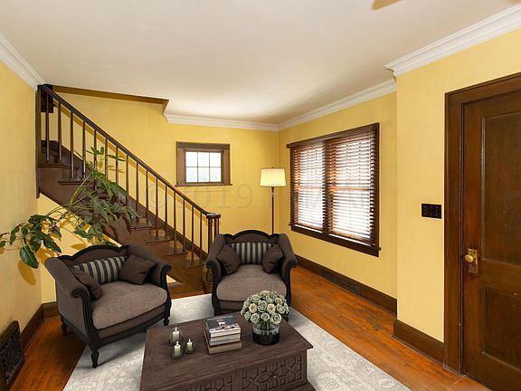 4th image of 510 5th Ave S