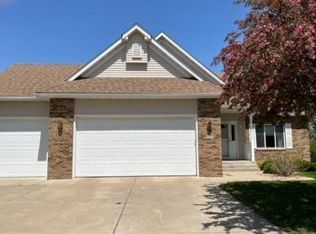 6227 Cape East Ct, Saint Cloud, MN 56303