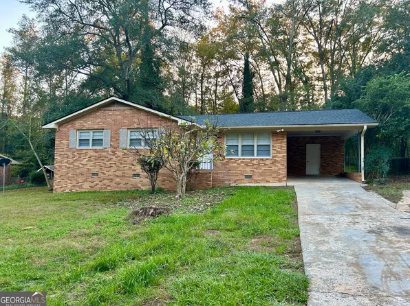 2766 Walnut Creek Rd, Macon, GA 31211