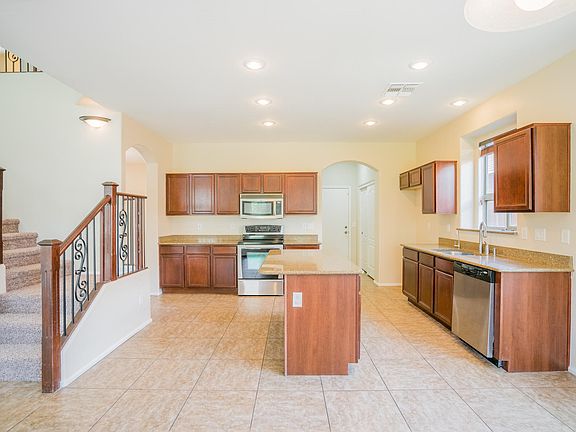 2nd image of 10335 W Odeum Ln