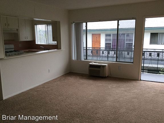 3rd image of 5722 Virginia Ave APT 8