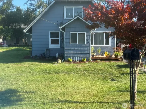 915 Thomas Street, Aberdeen, WA 98520