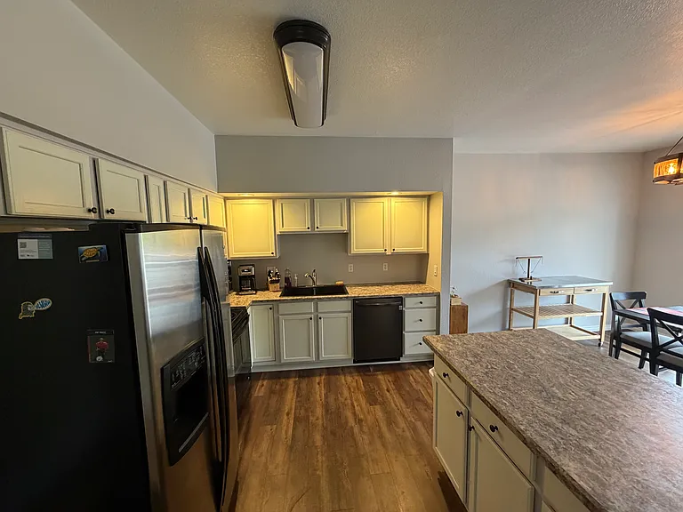 4023 S Carson St #A — Photo 9