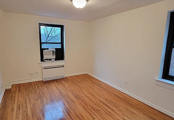 4th image of 75-05 210th St #5P