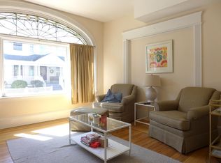 179 Harvard St APT 3F, Brookline, MA 02446
