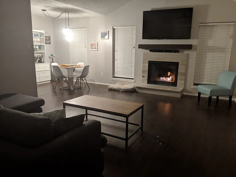 4801 Brompton Ln — Photo 8