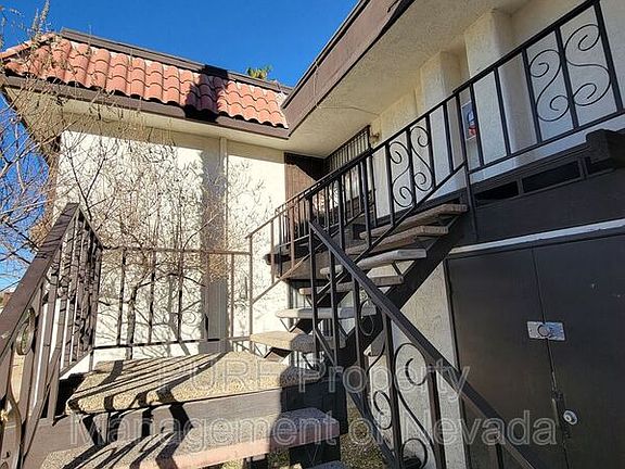 3rd image of 1405 Vegas Valley Dr APT 280