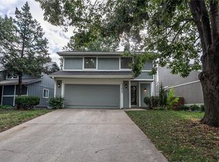 12017 W 66th St, Shawnee, KS 66216