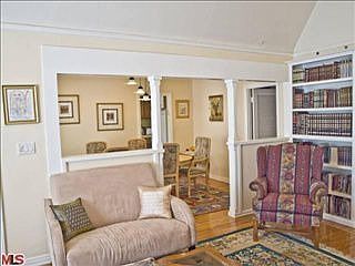 5th image of 1486 Glenville Dr