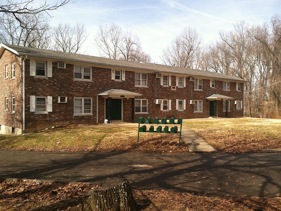 1st image of 102 Navaho Ct