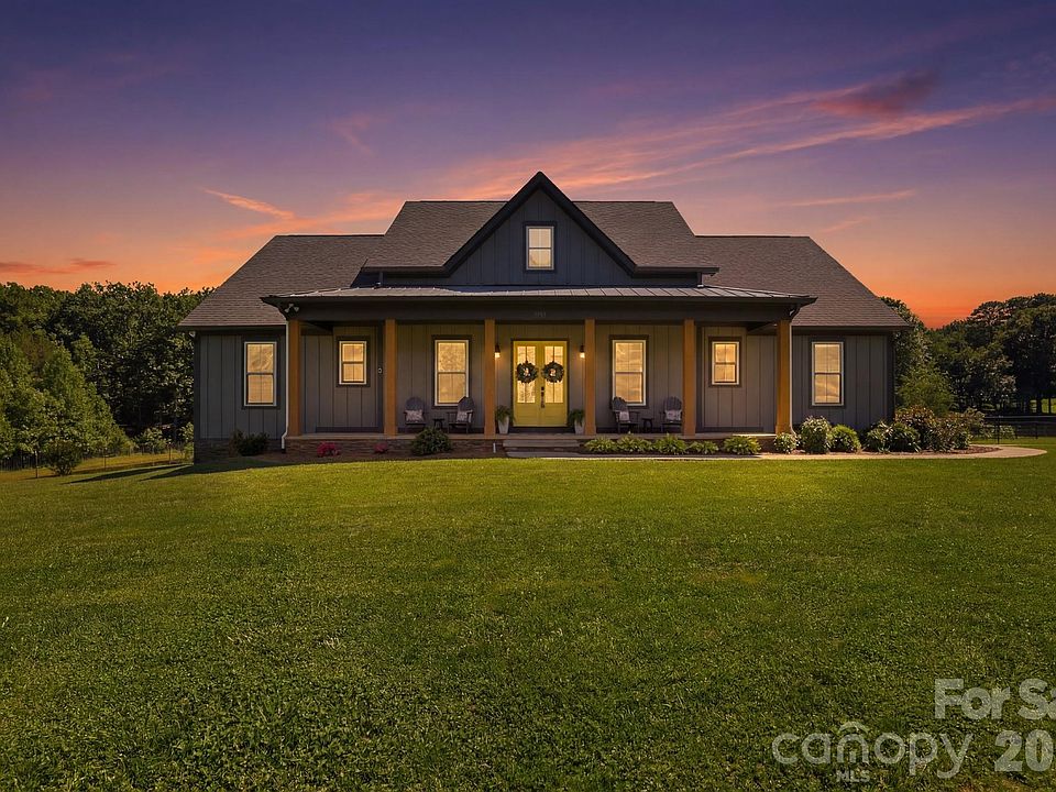 1st image of 1881 E Maiden Rd