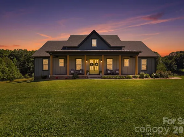 1881 E Maiden Rd, Maiden, NC 28650