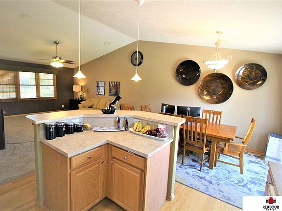 5th image of 5929 Bridle Ln