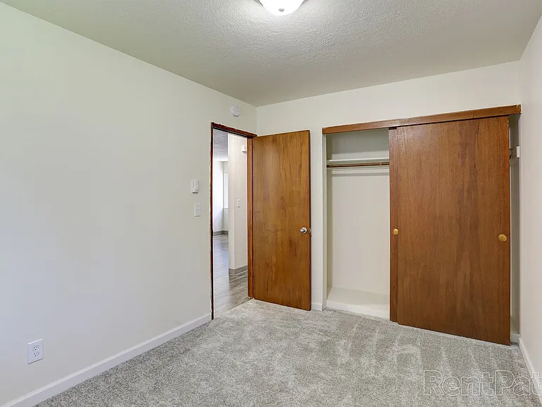 Arrowsmith Apartments — Photo 42