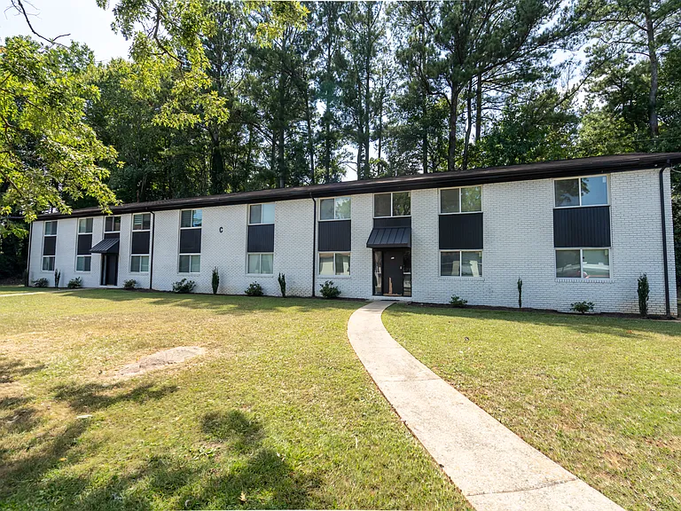 740 Mozley Dr SE #C8 — Photo 16