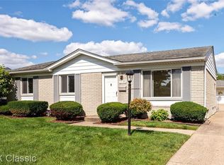 14128 Hix St, Livonia, MI 48154 | Zillow