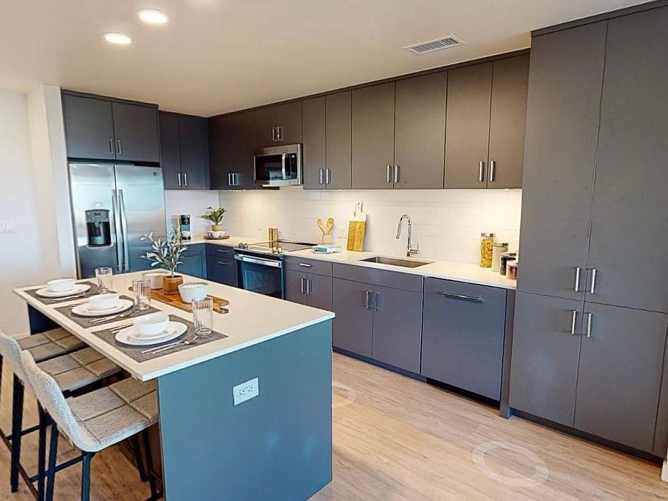 1st image of 3200 W 17th Ave #324