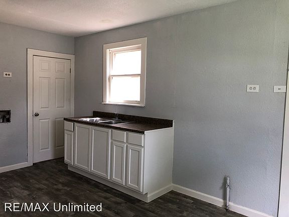 5th image of 838 Peabody Ave APT 1