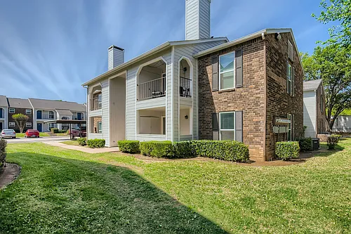 Villas At Waterchase Photo 1