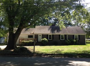 500 S East St, Easley, SC 29640