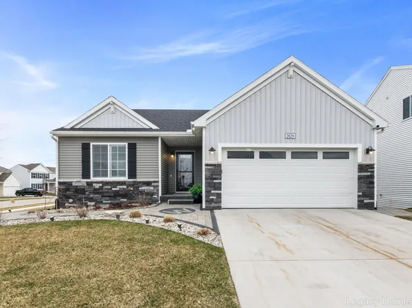 2629 Blooming Bud Ln, Kentwood, MI 49508