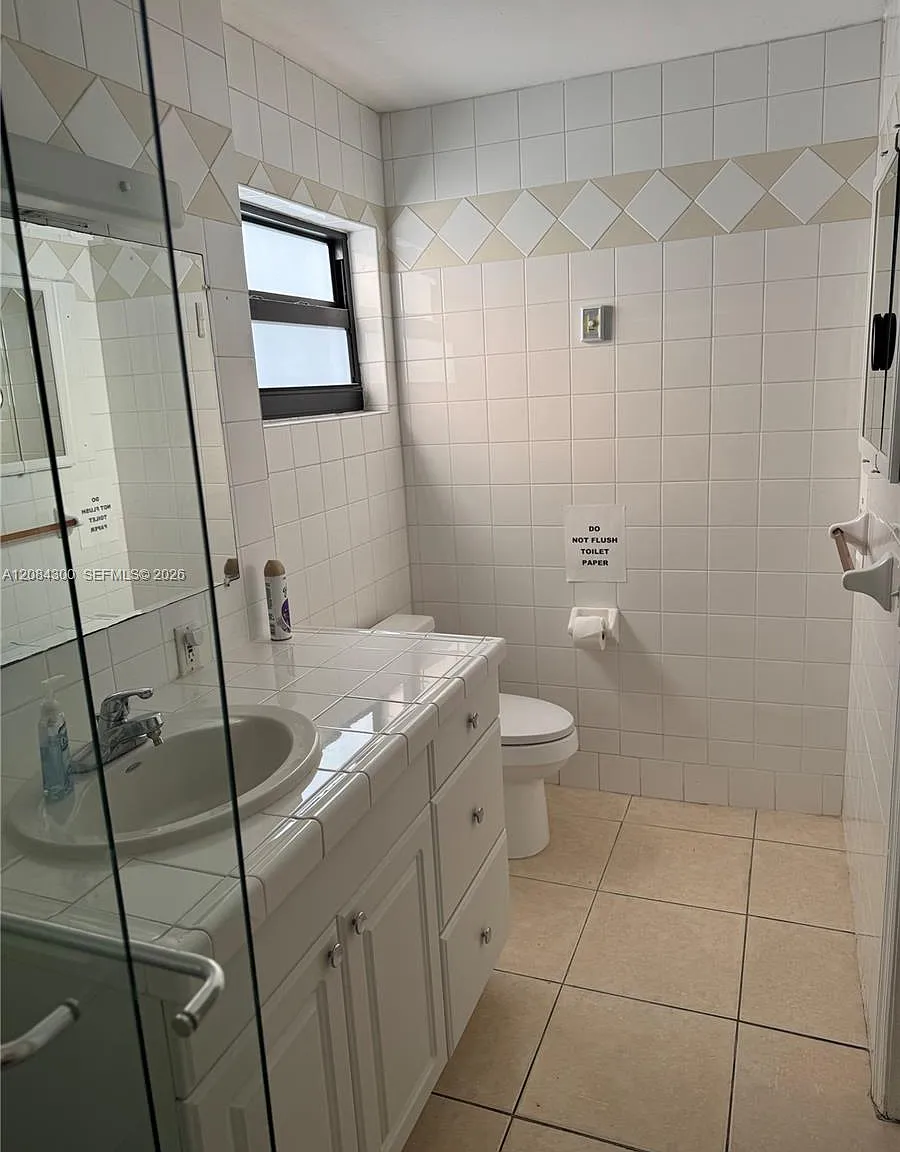 Fleetwood Manor Second Ad — Photo 2