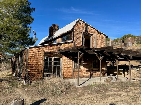5600 Hubbard Rd, Acton, CA 93510