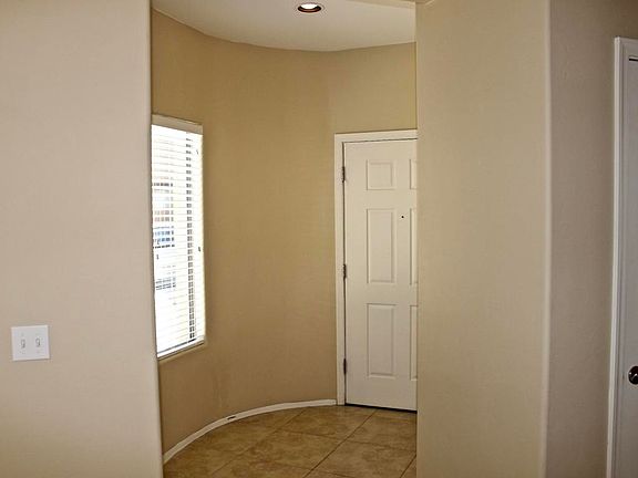4th image of 336 W Calle Cajeta