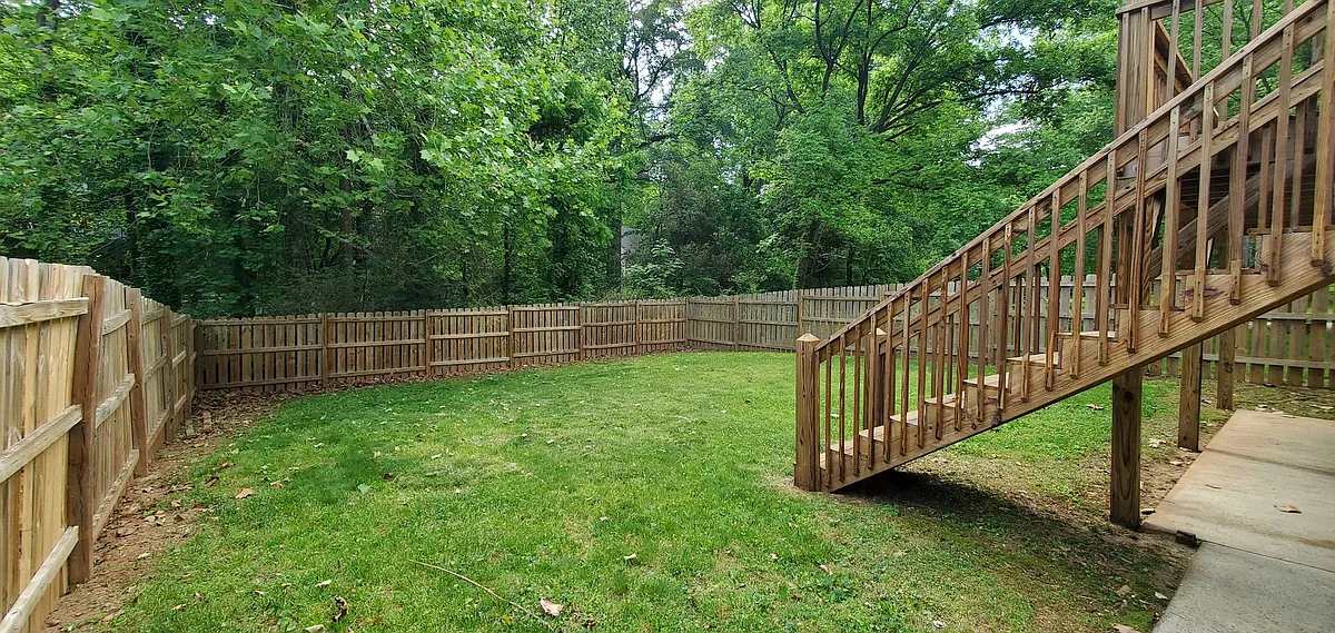Building Photo - 1410 Bearhollow Rd