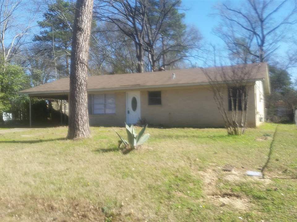 1st image of 310 Bostic Dr