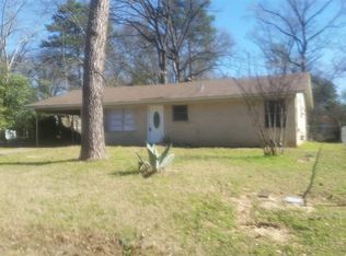 310 Bostic Dr, Longview, TX 75602