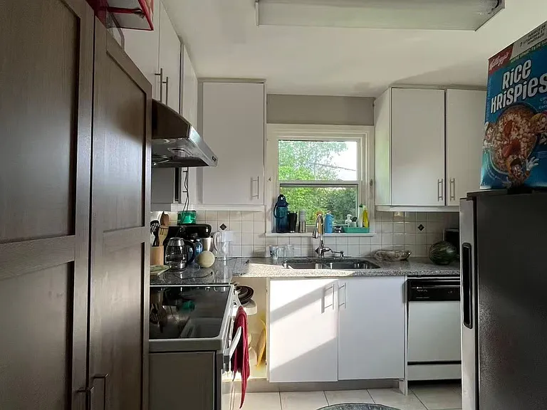 31 Kenton Dr — Photo 18